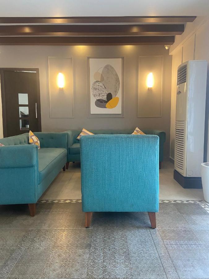 Diviyum Manor Hotel พอร์ตแบลร์ ภายนอก รูปภาพ